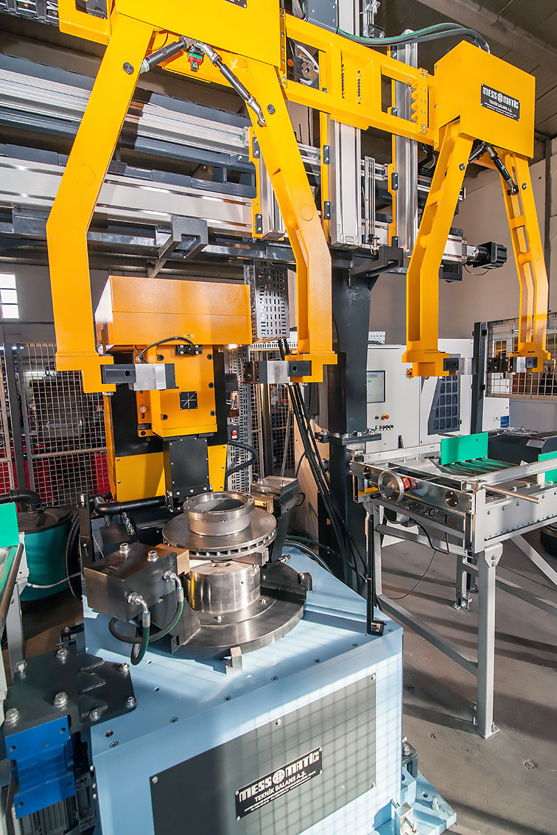 Automatic Brake Disc Balancing Machine MessMatic